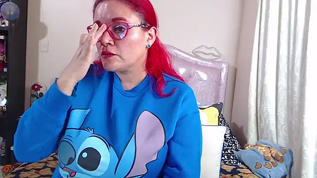 Snapshot of VickyColleman chatting on March 20, 2025, 9:59 am VickyColleman online show from March 20, 2025, 9:59 am