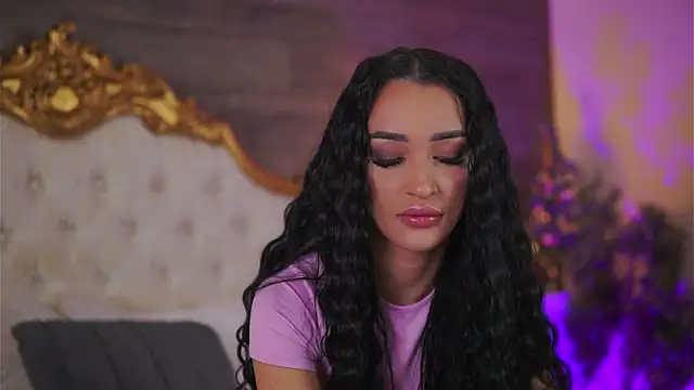 DeniseDevilles online show from January 7, 2025, 7:10 am