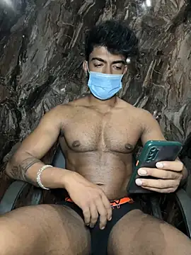 rony6663 online show from November 10, 2025, 9:36 am