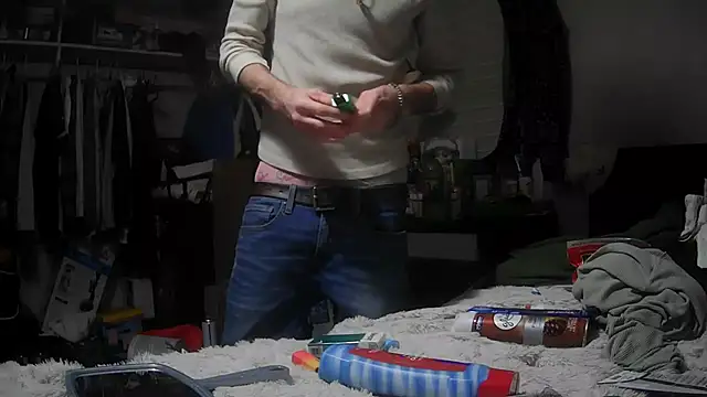 smokee parT903 online show from December 18, 2025, 1:55 am