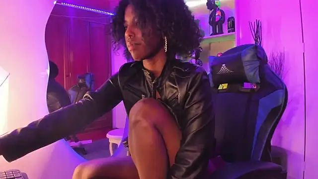 Snapshot of CoccoBele69 chatting on March 16, 2025, 7:04 am CoccoBele69 online show from March 16, 2025, 7:04 am