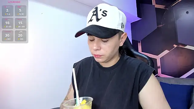 AbbySmiitth  online show from January 31, 2026, 9:35 pm