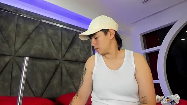 AbbySmiitth  online show from February 21, 2026, 1:46 pm