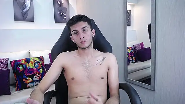 MrWilliseo online show from March 4, 2025, 10:49 pm