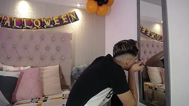 MrWilliseo online show from October 15, 2025, 12:35 pm