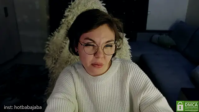 whoa-hoa-hoa-hoa-hoa online show from March 3, 2025, 6:24 pm