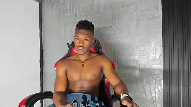 KENDER21  online show from October 27, 2025, 8:32 pm