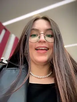 meow girl online show from March 26, 2026, 10:35 am