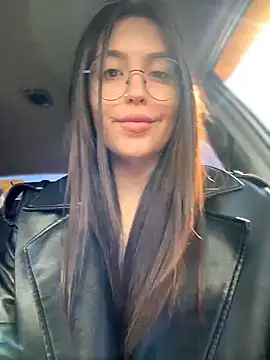 meow girl online show from April 10, 2026, 10:55 am