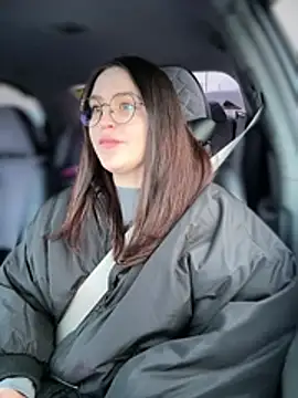 meow girl online show from February 12, 2026, 2:06 pm