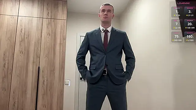 cute mark online show from February 25, 2026, 4:07 pm