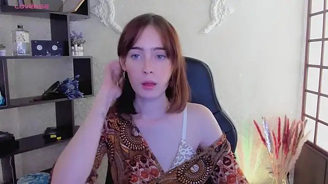 Snapshot of MarryCuddle chatting on January 19, 2025, 5:15 am MarryCuddle online show from January 19, 2025, 5:15 am