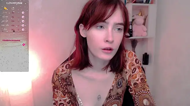 Snapshot of MarryCuddle chatting on January 18, 2025, 1:52 am MarryCuddle online show from January 18, 2025, 1:52 am