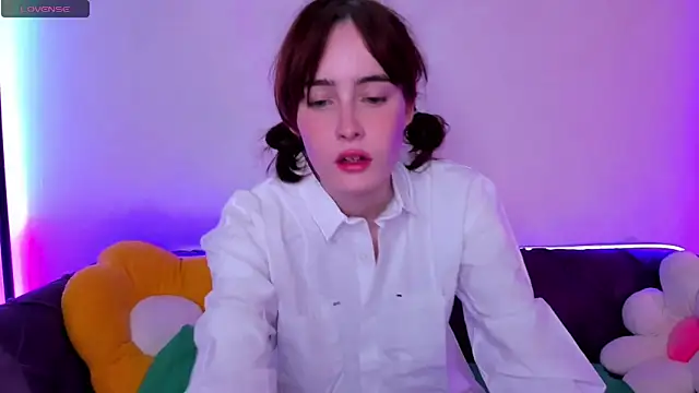 Snapshot of MarryCuddle chatting on December 28, 2024, 2:22 am MarryCuddle online show from December 28, 2024, 2:22 am