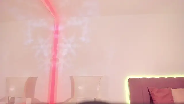 HayamiKioto online show from December 22, 2025, 12:38 pm