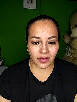 emily sweet13 online show from April 7, 2026, 2:35 am