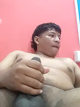 Snapshot of Tu_papi_69_ chatting on November 30, 2025, 5:58 pm Tu papi 69 online show from November 30, 2025, 5:58 pm