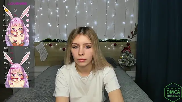 Snapshot of Kitty_Aurora chatting on December 12, 2024, 4:21 pm Kitty Aurora online show from December 12, 2024, 4:21 pm