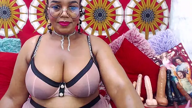 Snapshot of MATURExxxASS chatting on April 3, 2026, 8:21 am MATURExxxASS online show from April 3, 2026, 8:21 am