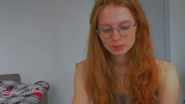Fire Luna online show from May 15, 2026, 12:58 pm