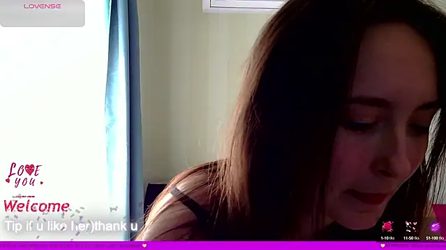 LilyXSky online show from October 12, 2025, 12:17 pm