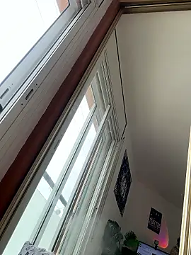 AlaskaLover online show from April 13, 2026, 8:18 am