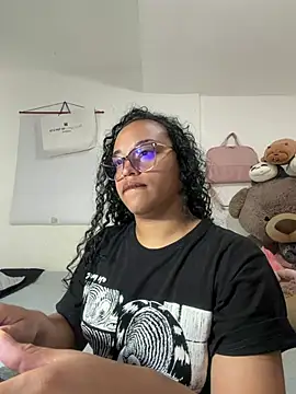 angela angels  online show from February 7, 2026, 10:34 am