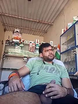 Priynkarani online show from December 16, 2025, 4:39 am