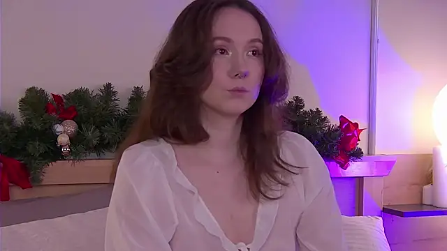 IreneRaye online show from December 22, 2025, 7:30 am