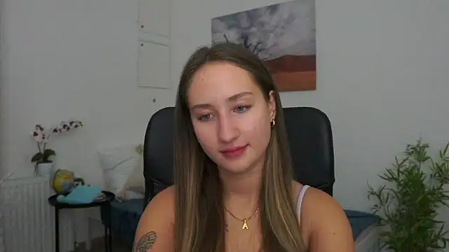 Snapshot of magic___smile chatting on January 8, 2025, 8:06 am magic smile online show from January 8, 2025, 8:06 am