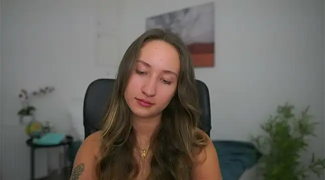 Snapshot of magic___smile chatting on February 18, 2025, 1:11 pm magic smile online show from February 18, 2025, 1:11 pm