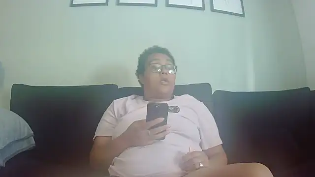 vanilla chocolate23 online show from June 27, 2026, 9:48 am