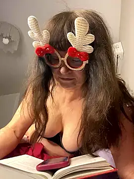 Snapshot of ZaraFay chatting on January 13, 2026, 5:50 pm ZaraFay online show from January 13, 2026, 5:50 pm