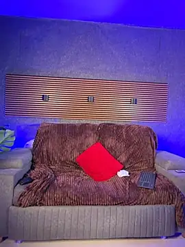  EUFRATES  online show from April 8, 2026, 11:44 am