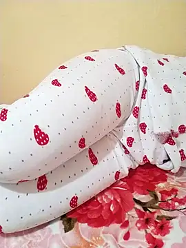 Snapshot of 3ahhd chatting on April 7, 2026, 11:12 am 3ahhd online show from April 7, 2026, 11:12 am