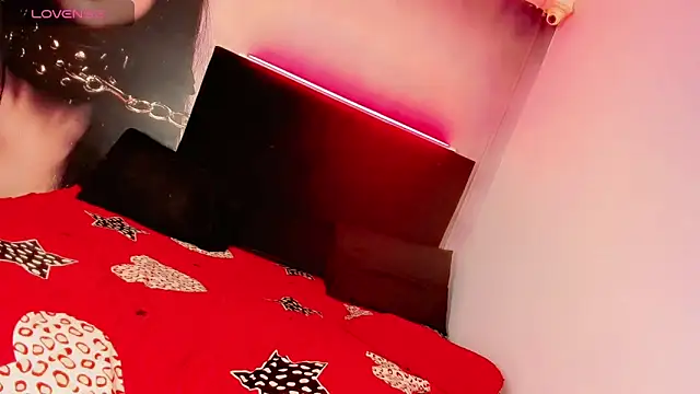 EVILCHERRIES S7 online show from May 3, 2026, 2:38 am