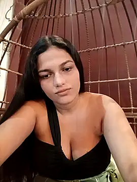 girl milk1 online show from November 12, 2025, 10:57 pm