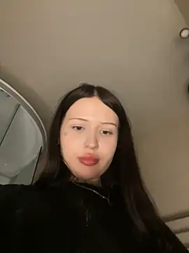 kate8ketee8 online show from February 18, 2025, 8:25 pm