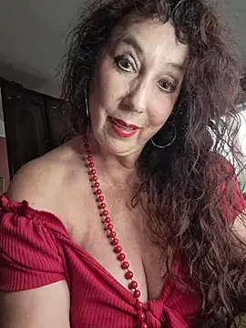 Snapshot of GypsyEsmeralda chatting on July 10, 2026, 2:28 pm GypsyEsmeralda online show from July 10, 2026, 2:28 pm