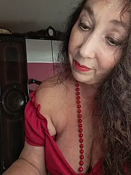 Snapshot of GypsyEsmeralda chatting on July 23, 2026, 12:02 pm GypsyEsmeralda online show from July 23, 2026, 12:02 pm