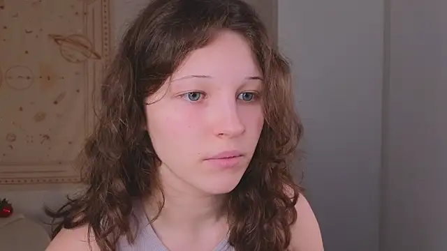 cherry lea online show from December 18, 2025, 9:40 pm