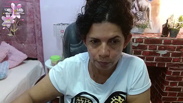 Snapshot of sila_bolum chatting on April 19, 2026, 2:45 am sila bolum online show from April 19, 2026, 2:45 am