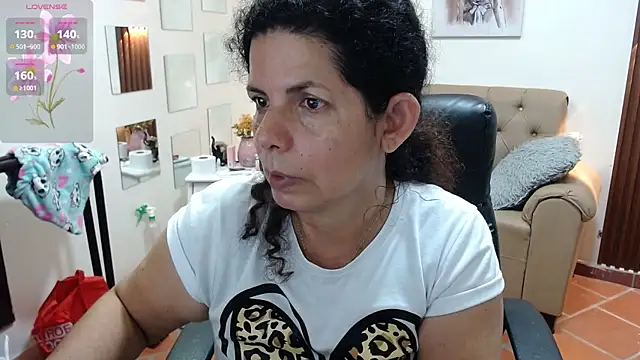 Snapshot of sila_bolum chatting on May 9, 2026, 3:37 pm sila bolum online show from May 9, 2026, 3:37 pm