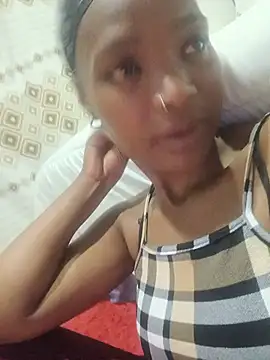 NunuBerry16 online show from July 25, 2026, 5:41 pm