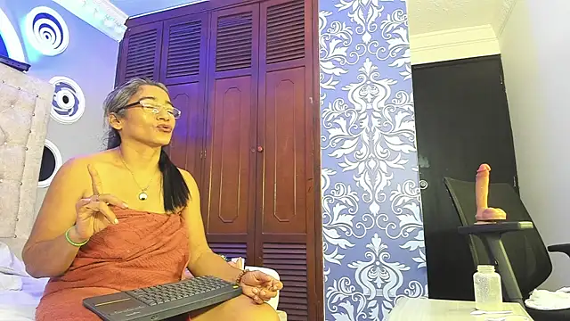 mature bigass   online show from March 4, 2025, 9:00 pm