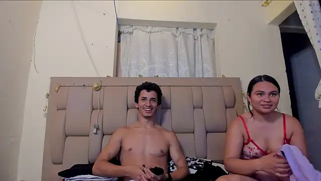 stepcouple XXX online show from January 9, 2026, 9:22 pm