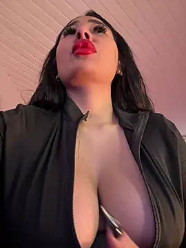 Snapshot of Anily_Lovely chatting on March 12, 2025, 9:56 pm Anily Lovely online show from March 12, 2025, 9:56 pm