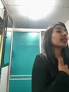 Anily Lovely online show from March 31, 2026, 11:07 pm