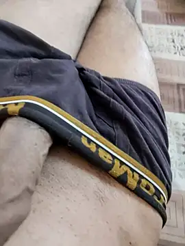 Snapshot of Sharmaji0 chatting on March 5, 2025, 9:27 am Sharmaji0 online show from March 5, 2025, 9:27 am