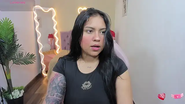 kendra tay online show from February 27, 2025, 3:40 am